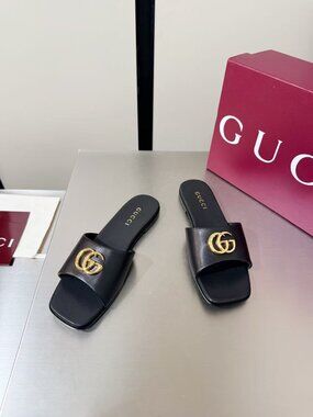 Gucci Black Leather Slide Sandals with Double G Metal Buckle